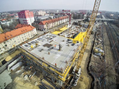 System stropowy ONADEK na budowie nowoczesnego centrum przesiadkowego w Zabrzu